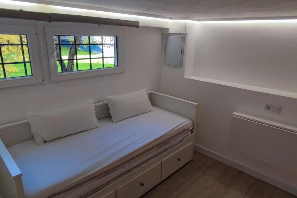 Apartmán Ama Madrid Arturo Soria Duplex Exteriér fotografie